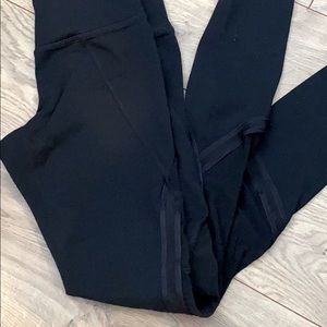 Athleta mesh panel leggings